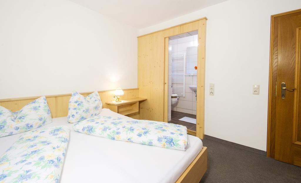 Ferienwohnung Pension Tirol Bichlbach Εξωτερικό φωτογραφία