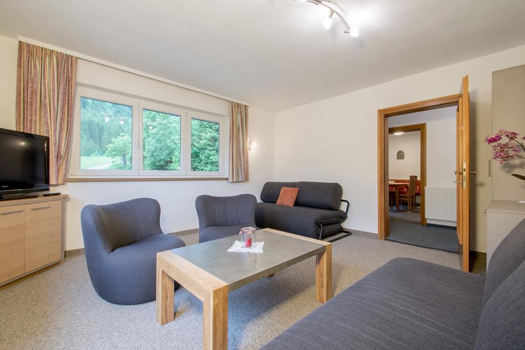 Ferienwohnung Pension Tirol Bichlbach Εξωτερικό φωτογραφία
